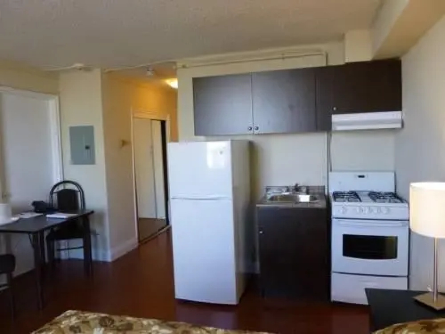 Knights Inn London Downtown