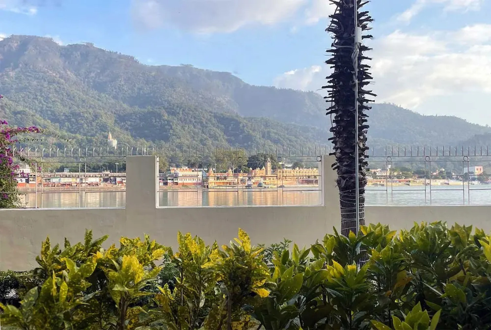 Yog niketan by sanskriti