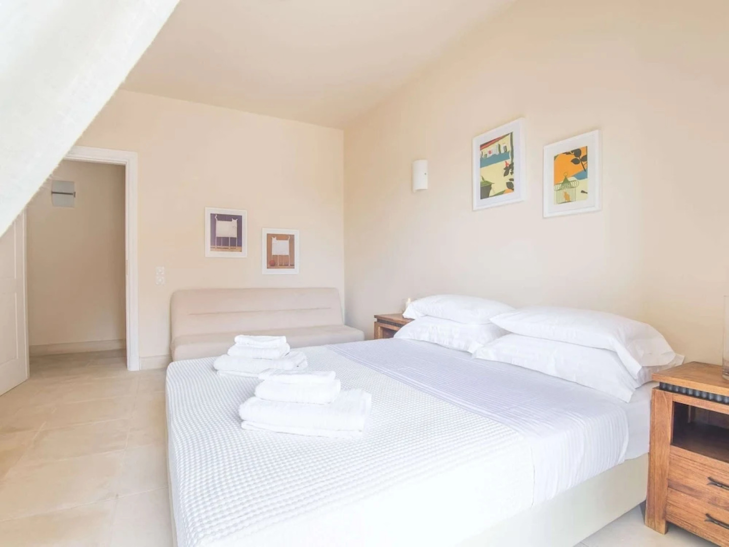 Beautiful Villa Near Sea in Peloponnese