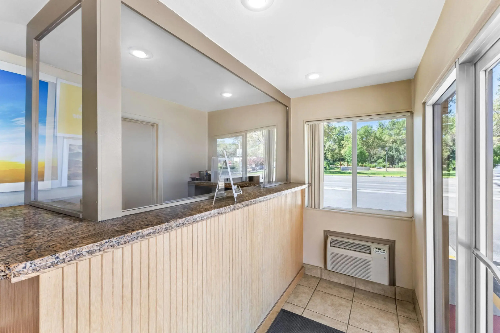 Days Inn by Wyndham Elko