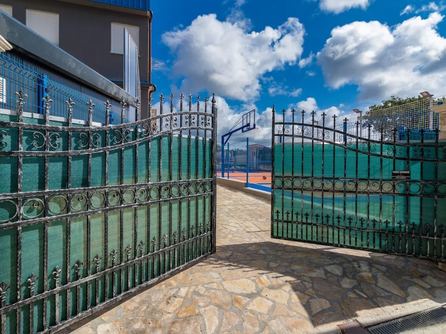 Villa in Pula With Pool Near Roman Arena