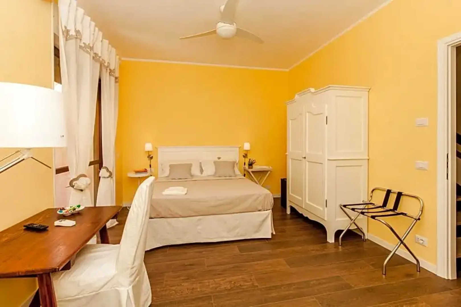 La Tuia E Il Tasso Bed  Breakfast