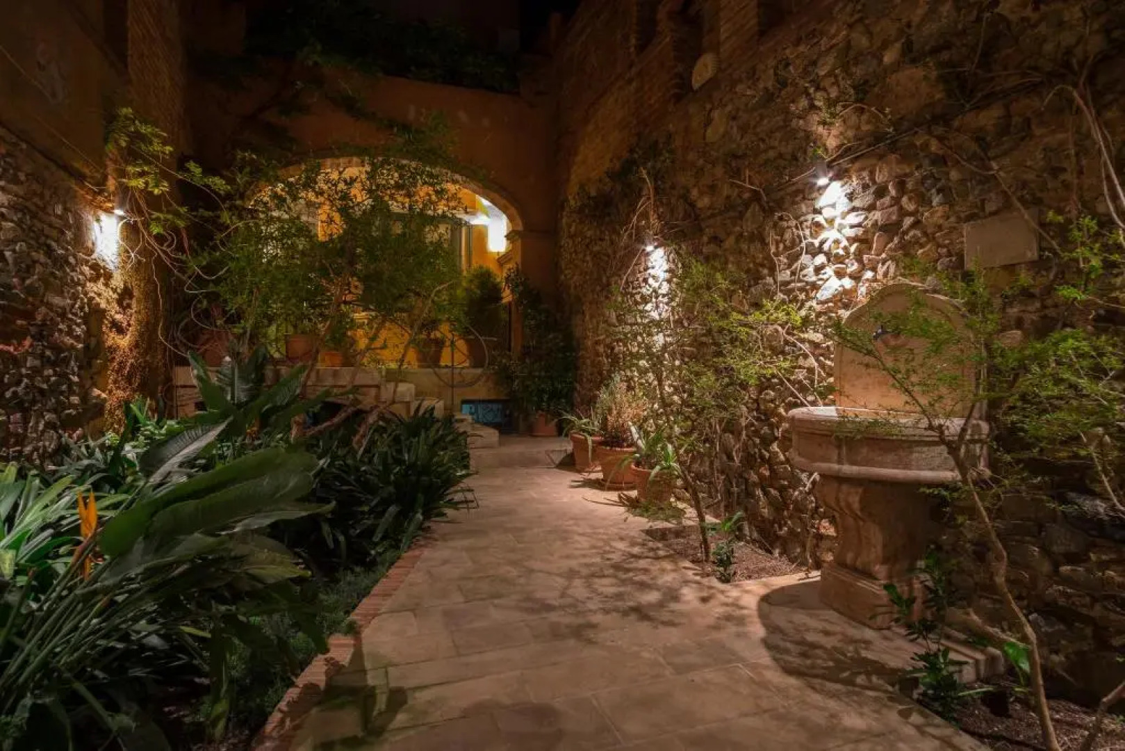 Apartamentos Sant Jordi Montbrio