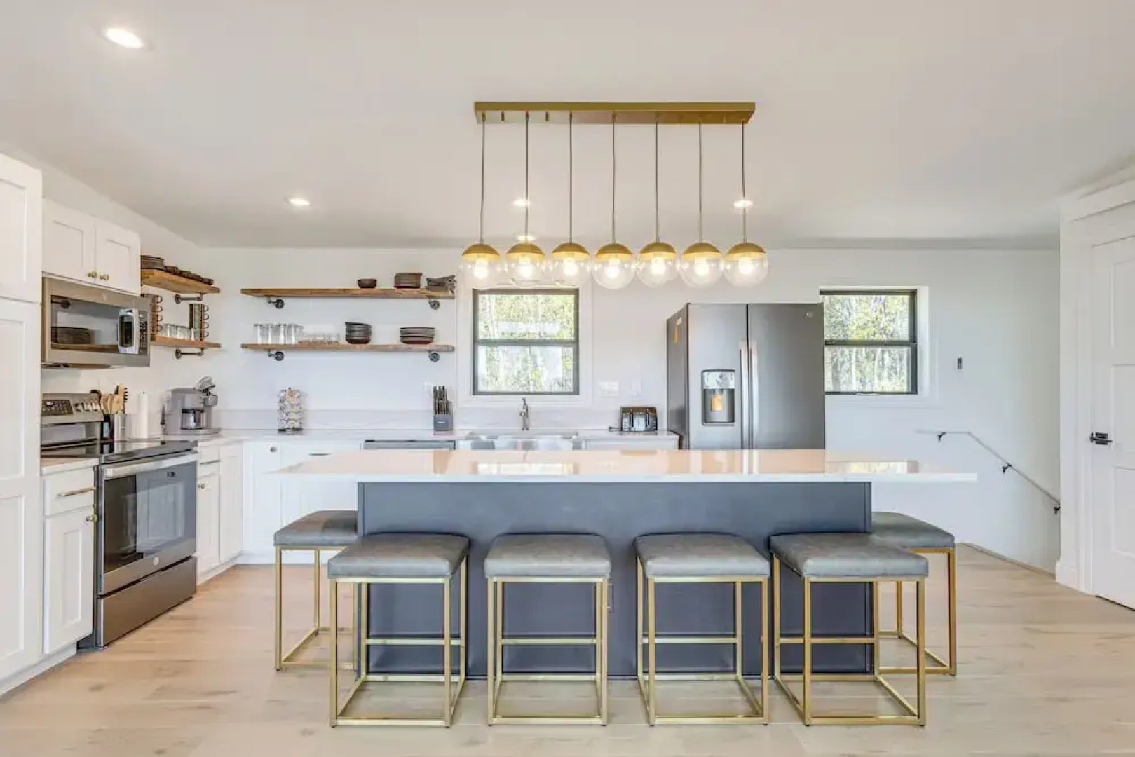 3 Mi to Fairplay Beach: Mountain Getaway