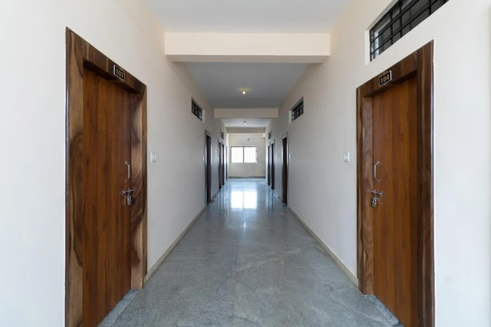 Supriya Lodge by OYO Rooms