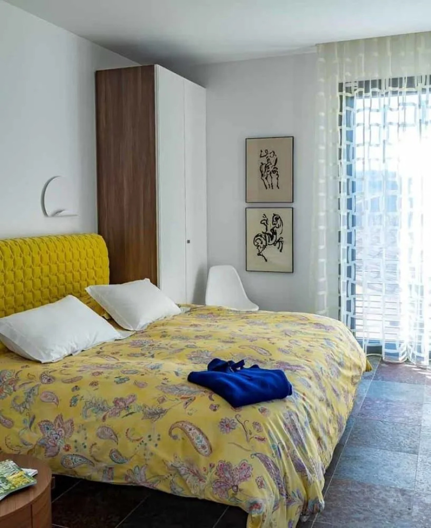 BB 12 LUBERON - Chambres Contemporaines