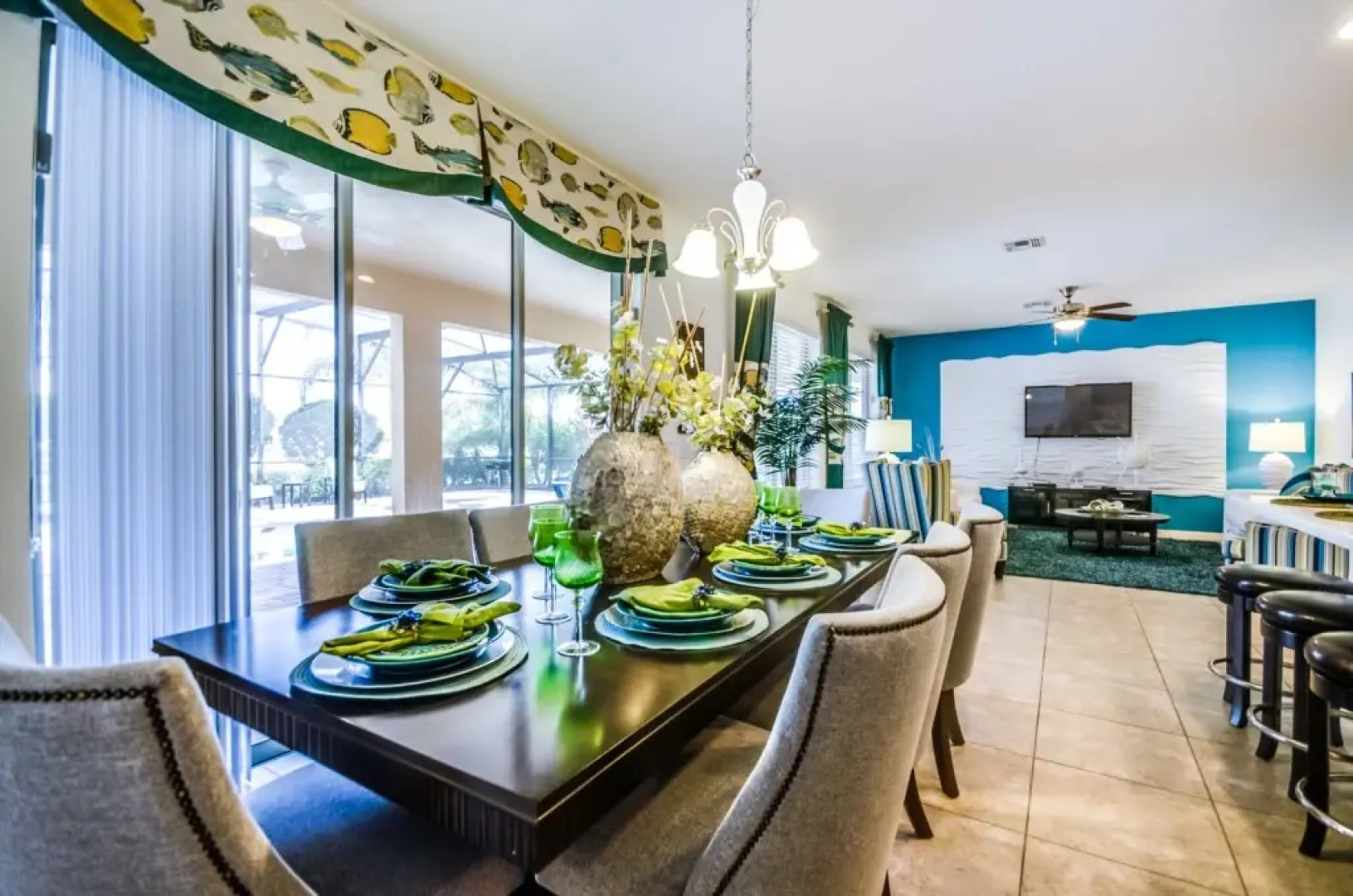 1215yc Stunning Showcase 7 Bed 6 Bath Property