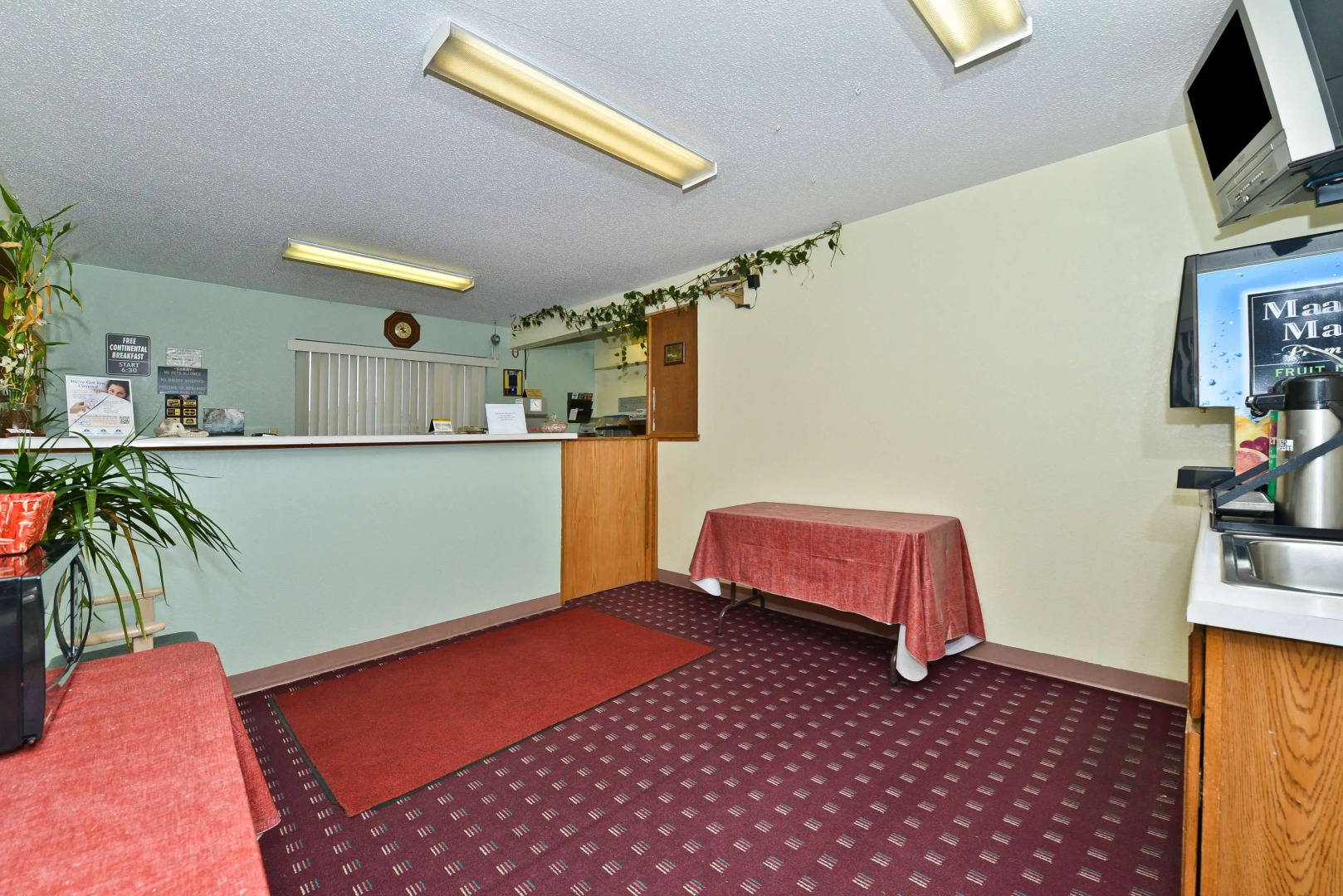 Americas Best Value Inn Champaign
