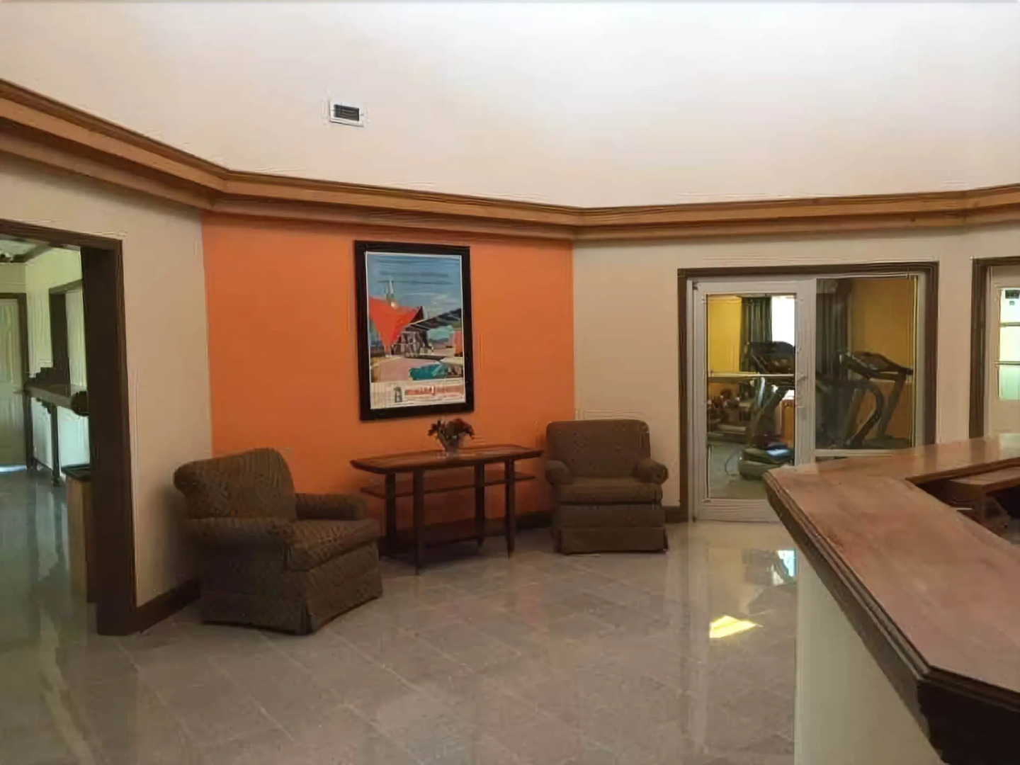 Howard Johnson by Wyndham Hattiesburg