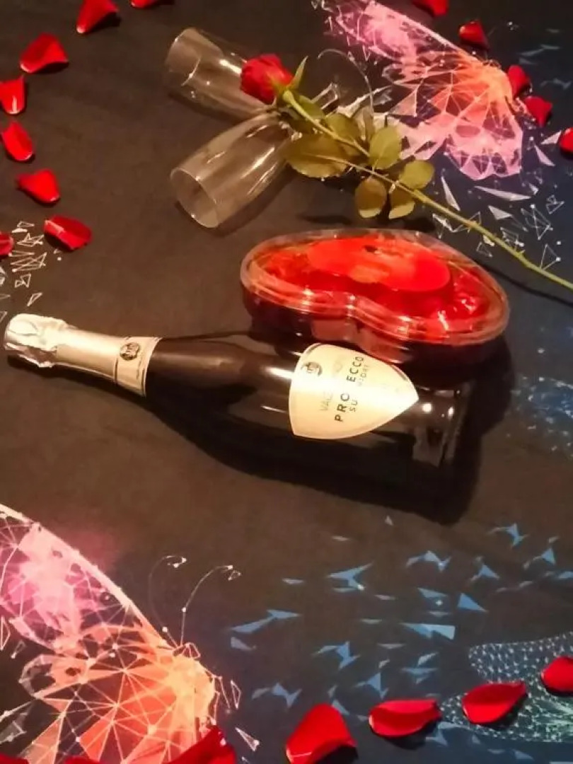 Impeccable 2 bed Penthouse