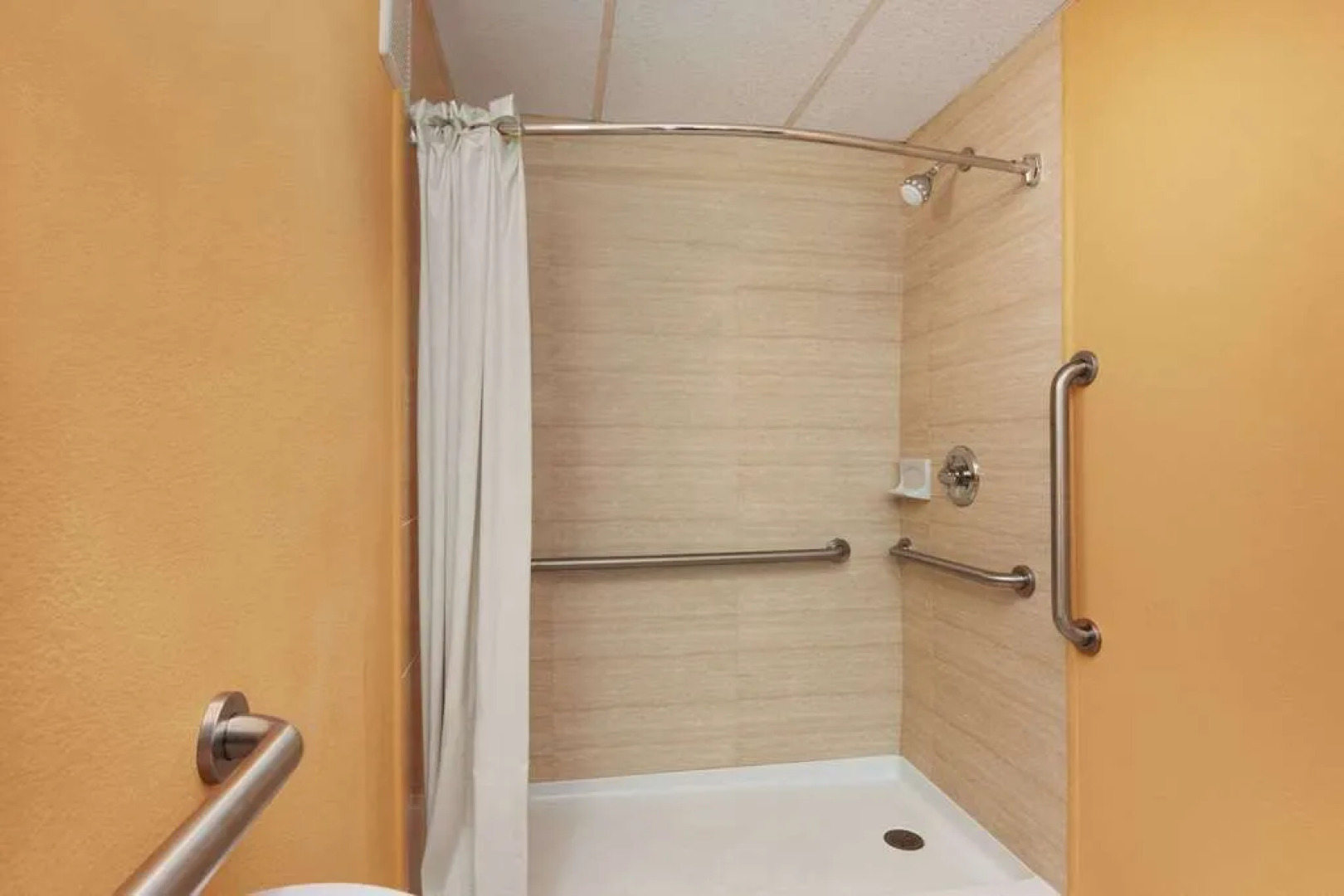 Days Inn Queensbury/Lake George