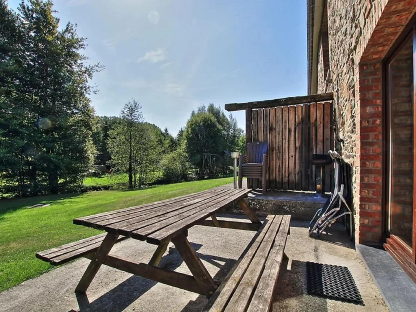 Rustic Holiday Home in Sainte-ode With Garden