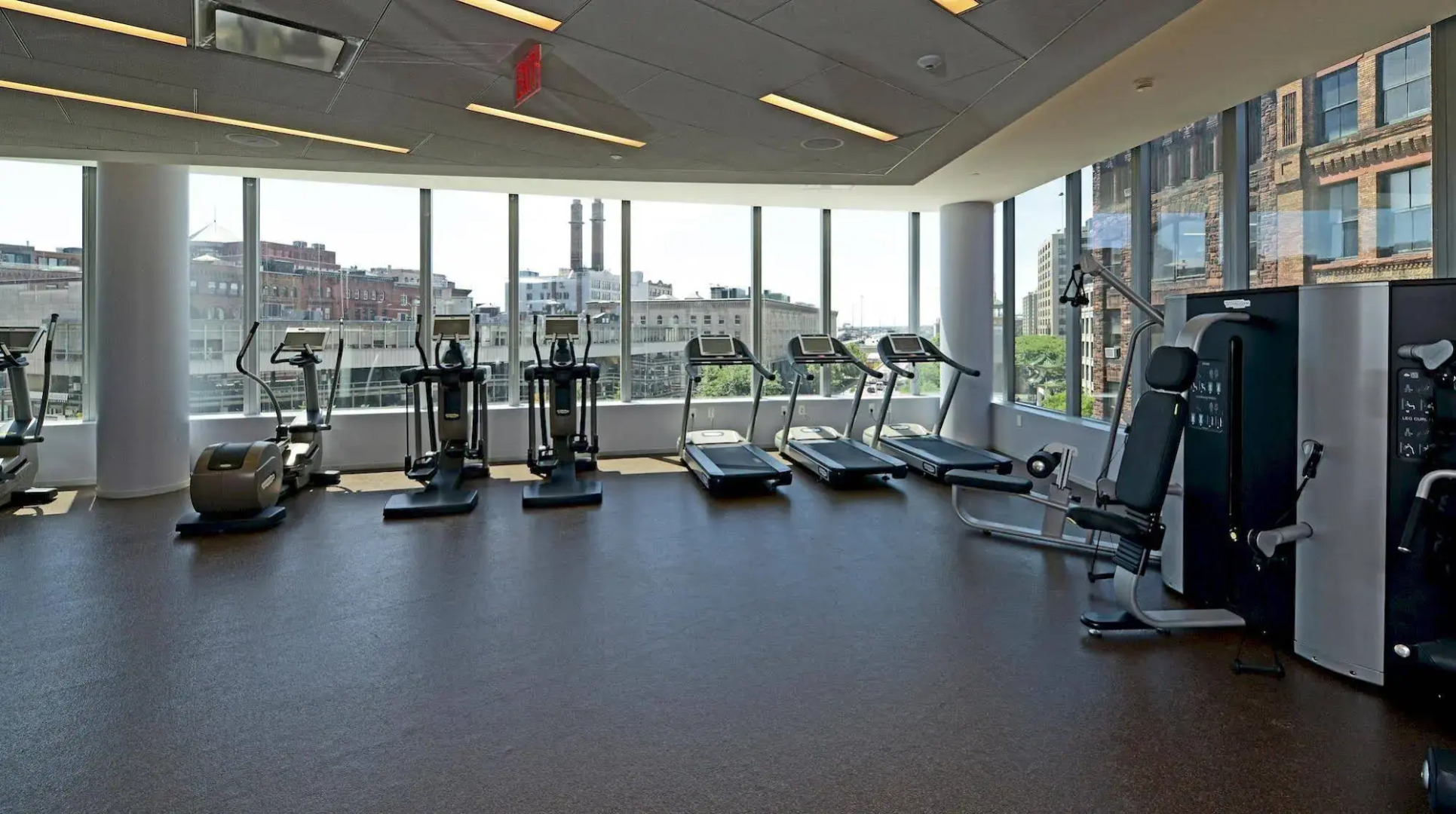 Global Luxury Suites at The Financial District