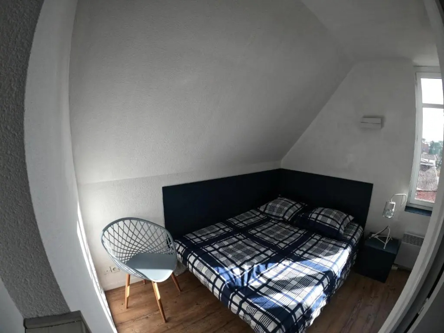 La Jeanne Marcelle T2 50m plage