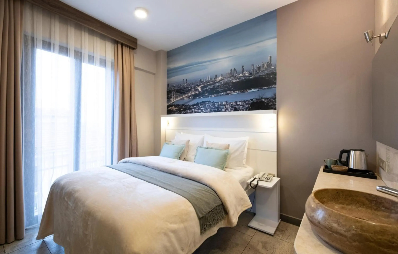 The Pera Hotel