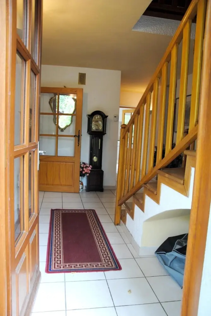 Villa With 4 Bedrooms In Saint-pierre-des-tripiers, With Wonderful Lake View, Private Pool, Furnished Garden - 41 Km From The Slopes