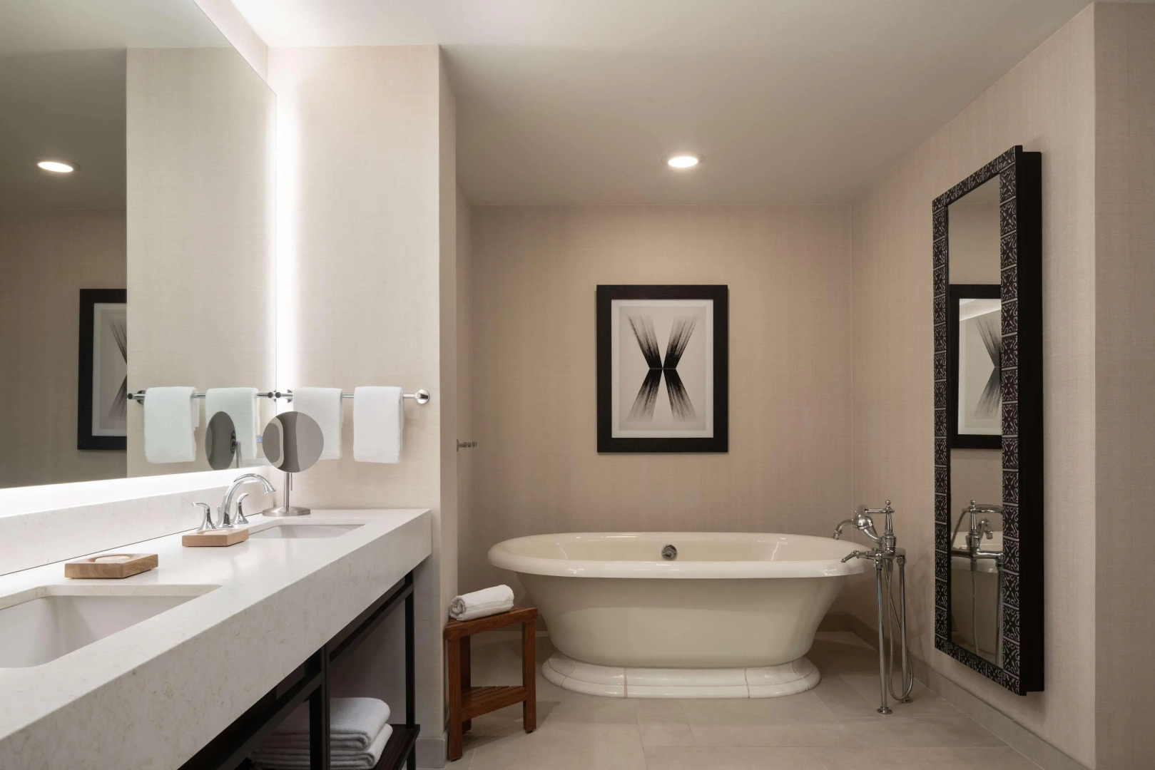 Hyatt Regency Lost Pines Resort and Spa