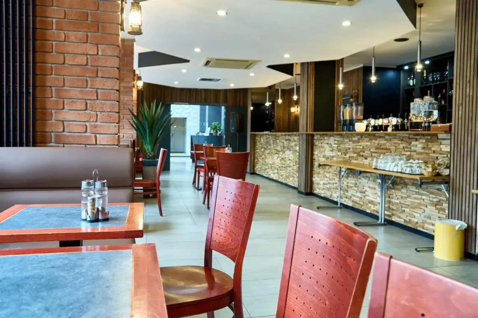 Отель Europacity