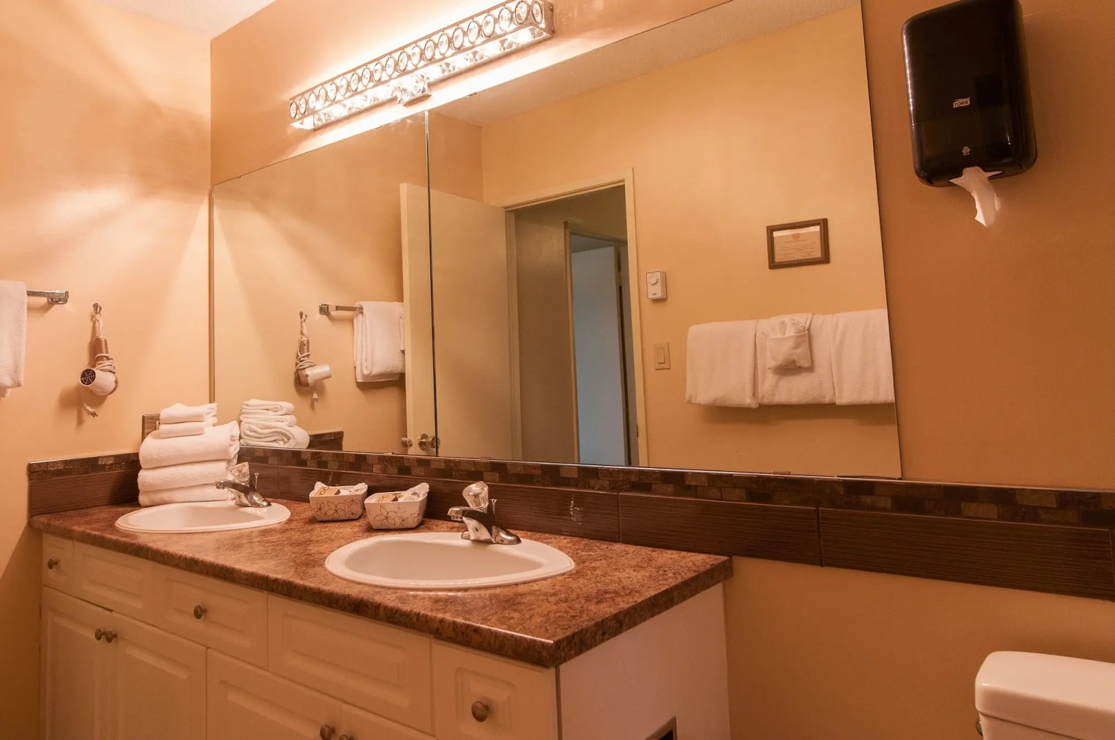 Okanagan Seasons Resort