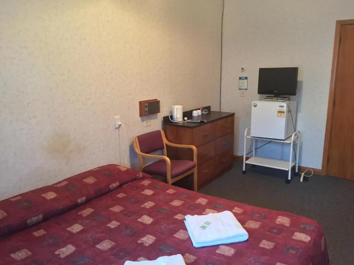 Otematata's Best Dam Pub