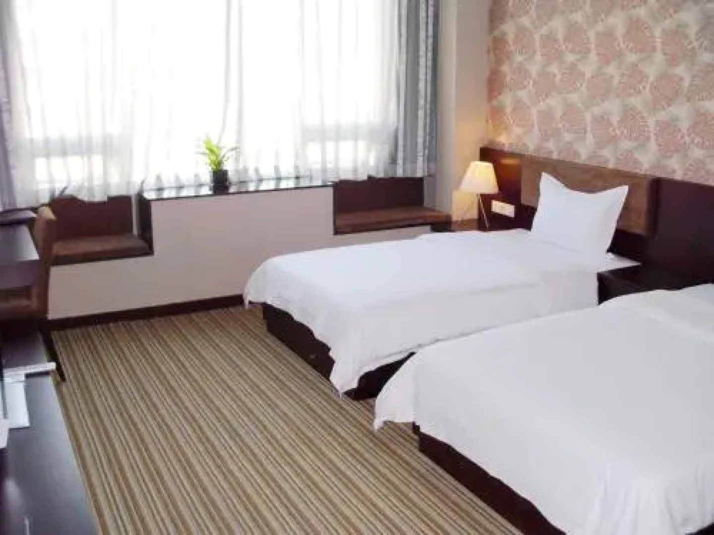 Shenzhen Mingdian Business Hotel