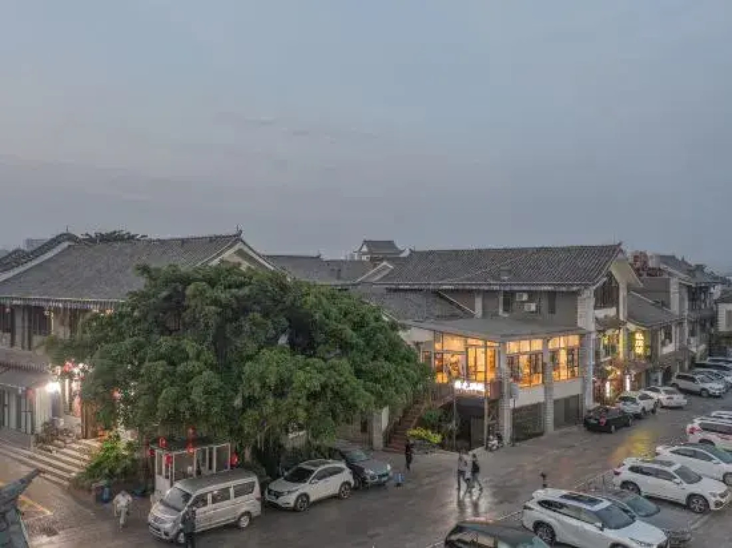 Sunshine Courtyard Inn (Jianshui Ancient City Branch)