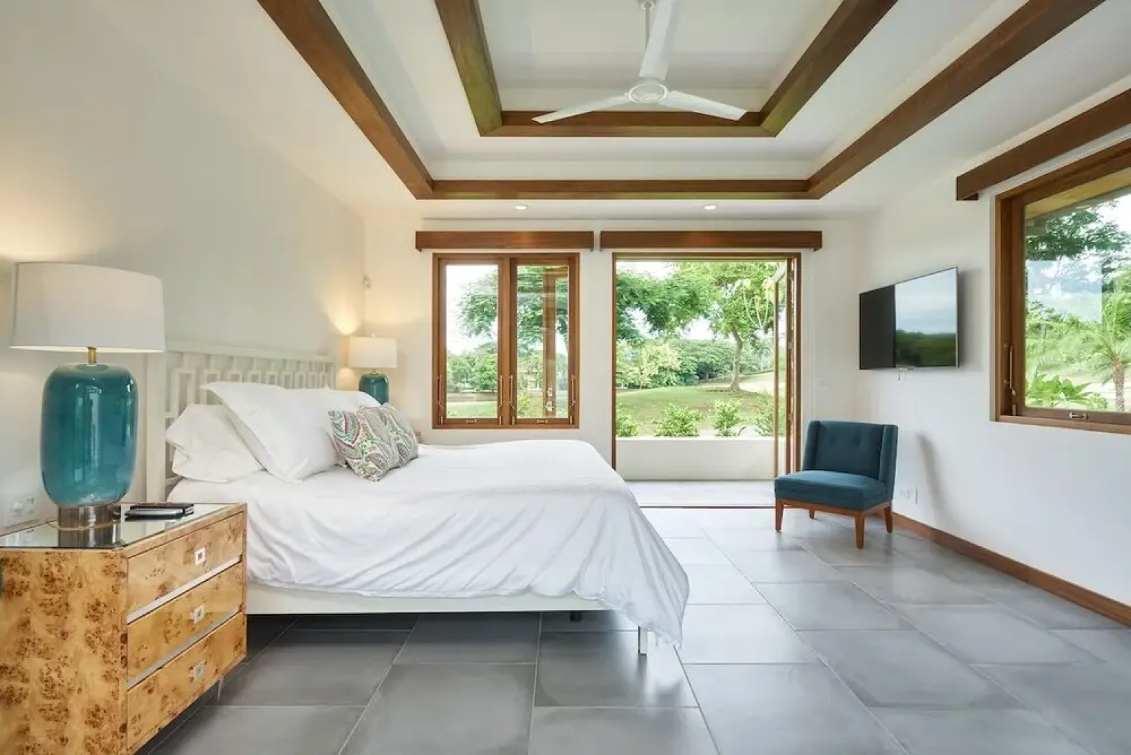Casa Breeze