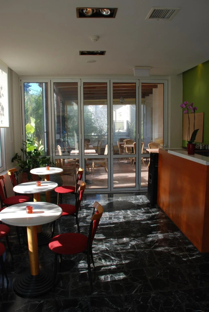 City Plus Rhodes Hotel