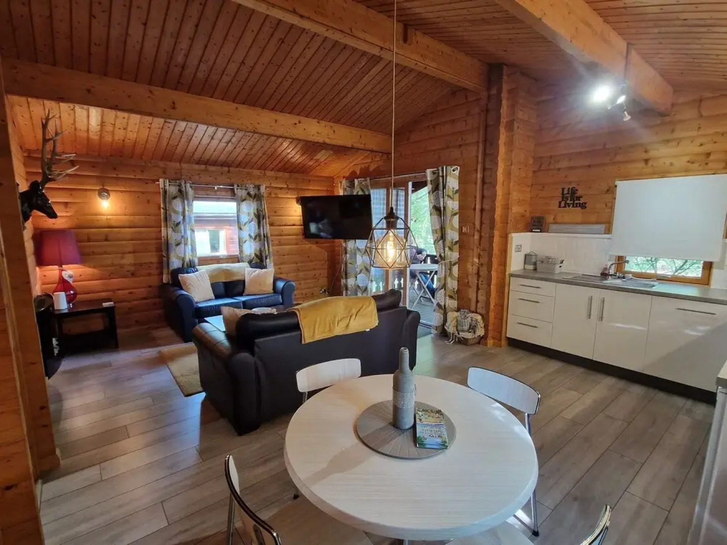 Pineshadow Lodge-dog Friendly, Kenwick Park, Louth