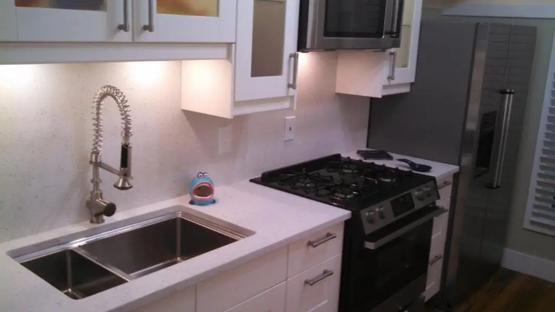 Downtown Whimsical Zen Paradise Pool, Tiki Bar, 2 Blks From Atlantic Ave Delray