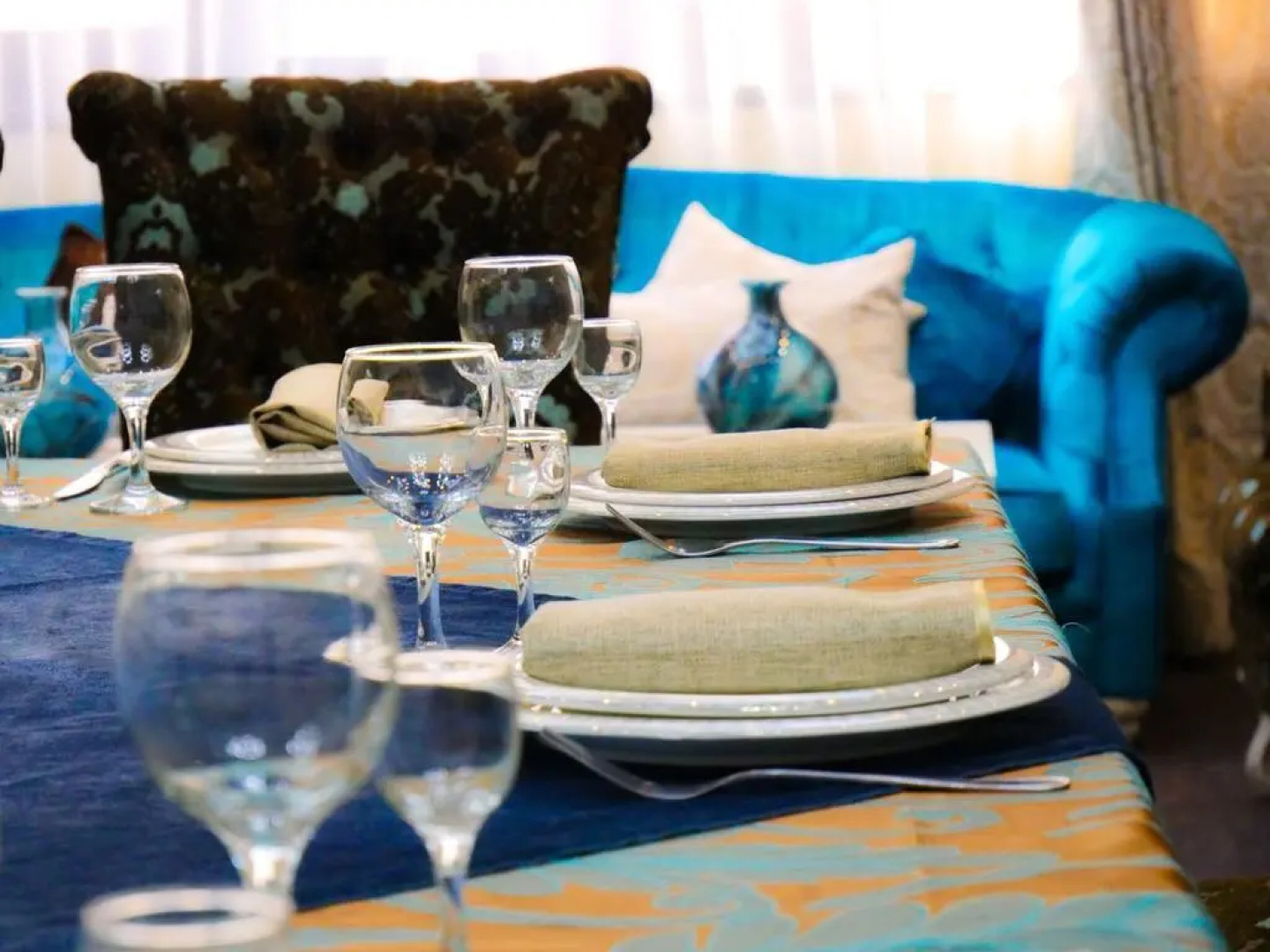 Отель Nomad Palace