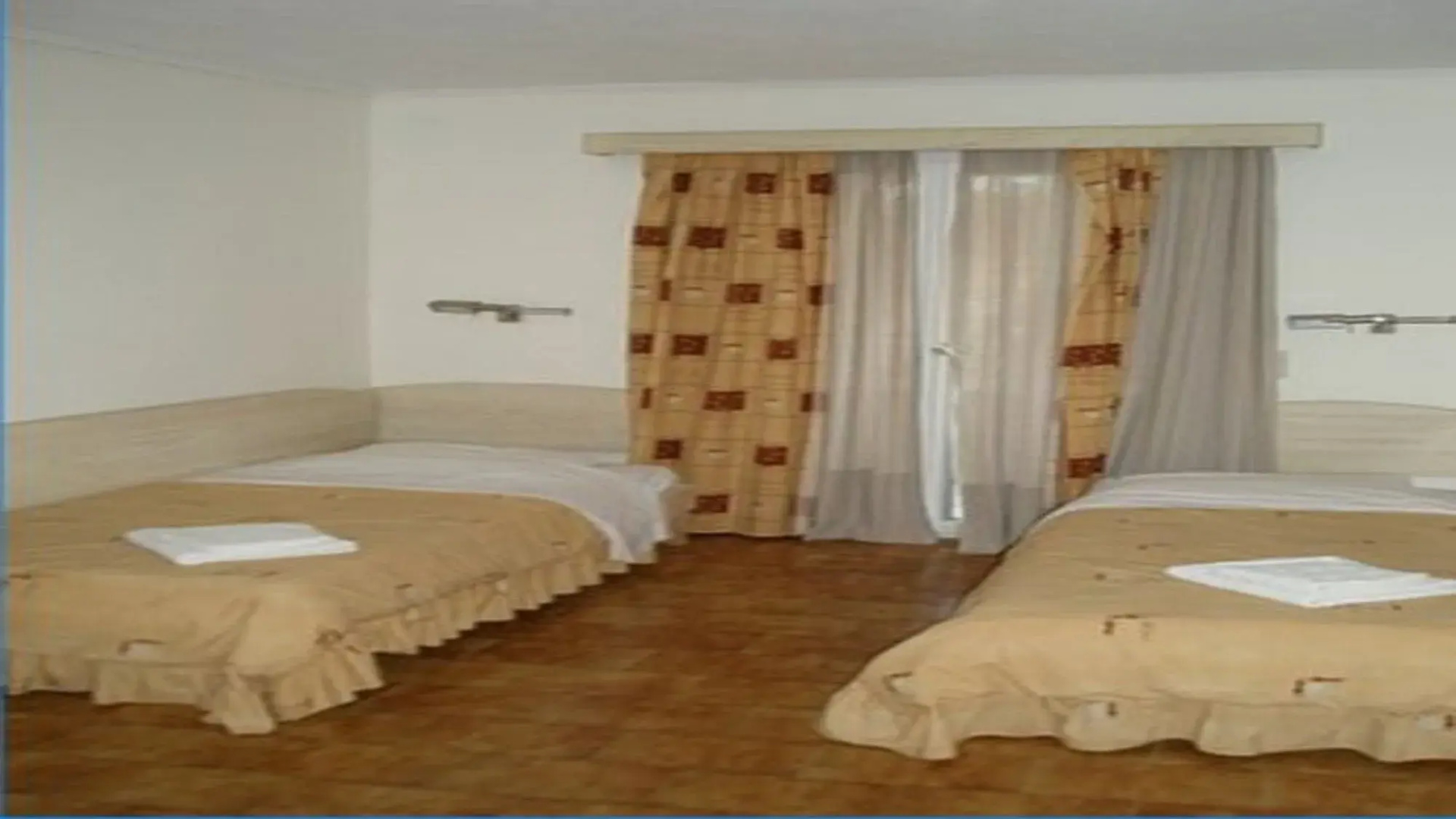Sandra Apartments
