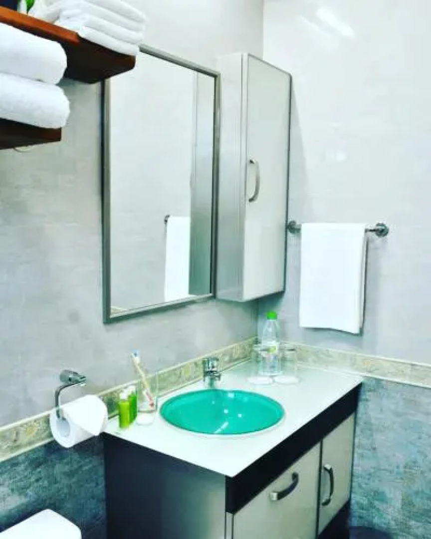 Отель Airport Comfort Inn Premium