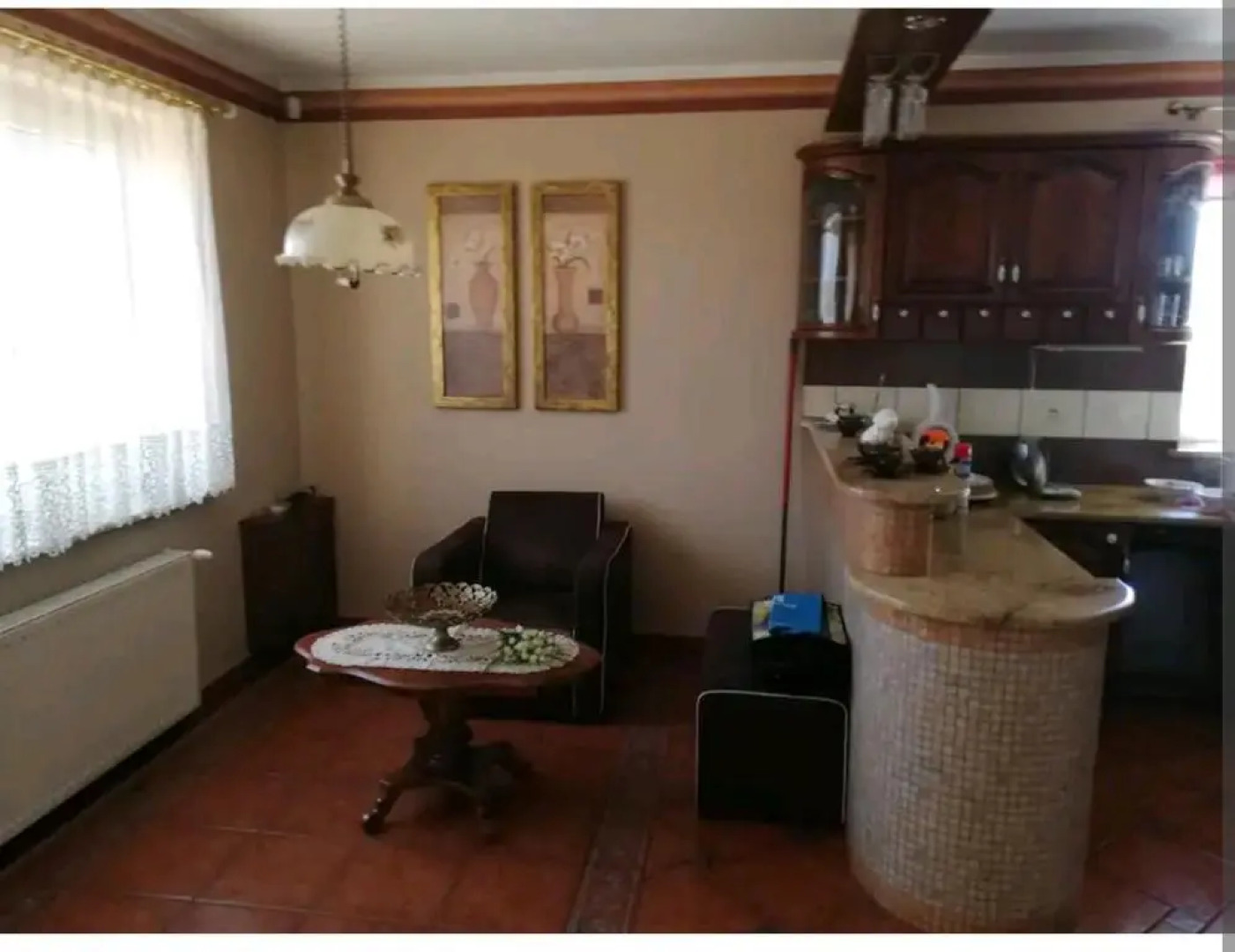 Apartament w domu z kominkiem i ogrodem