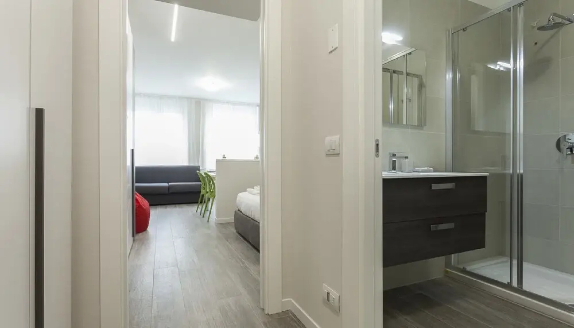 Italianway   - Cadorna 10 - B