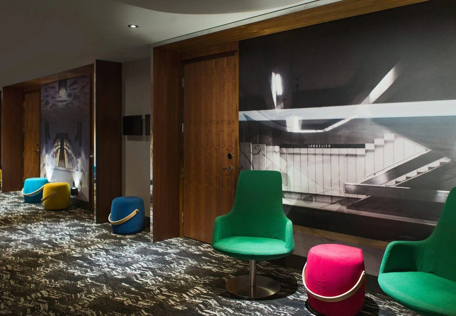 Renaissance Montreal Downtown Hotel