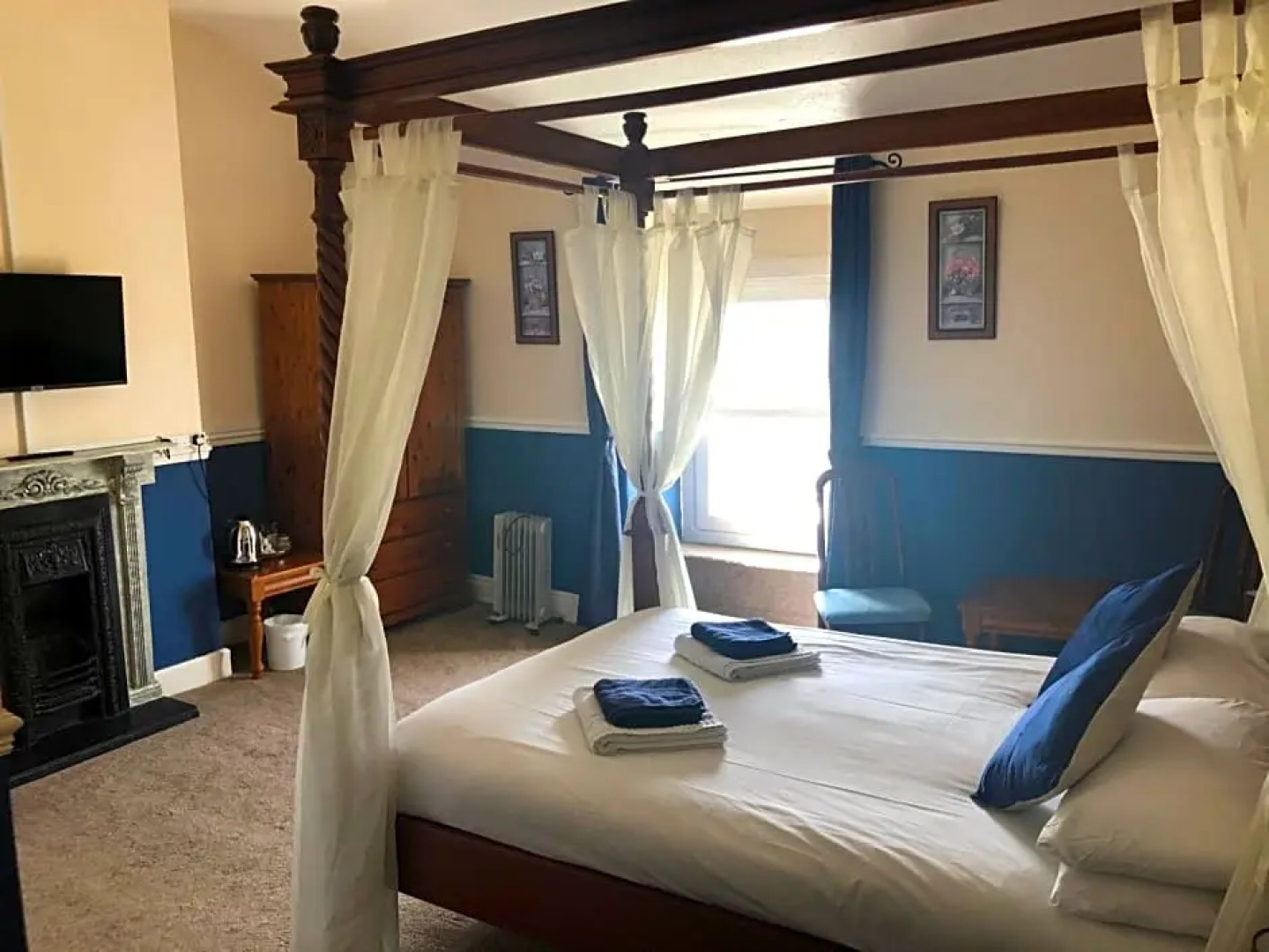 Leamington House Hotel