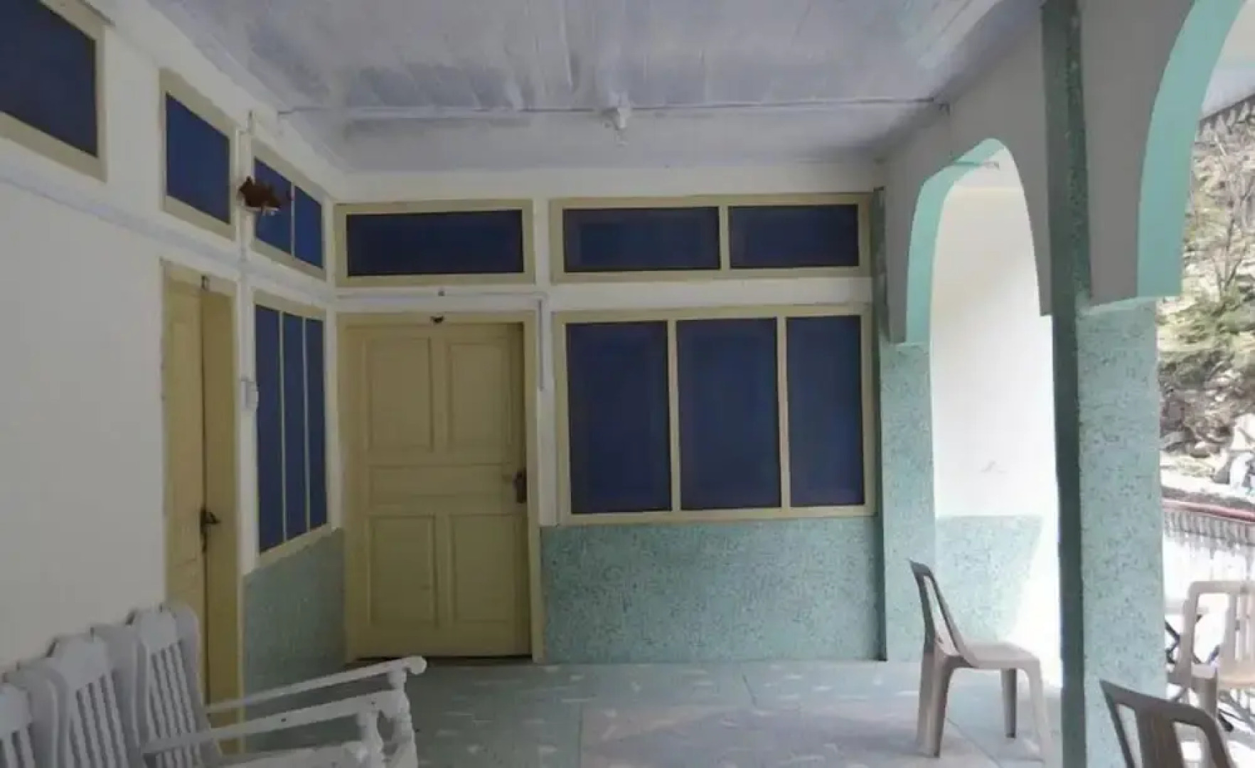 Bolan Continental Hotel