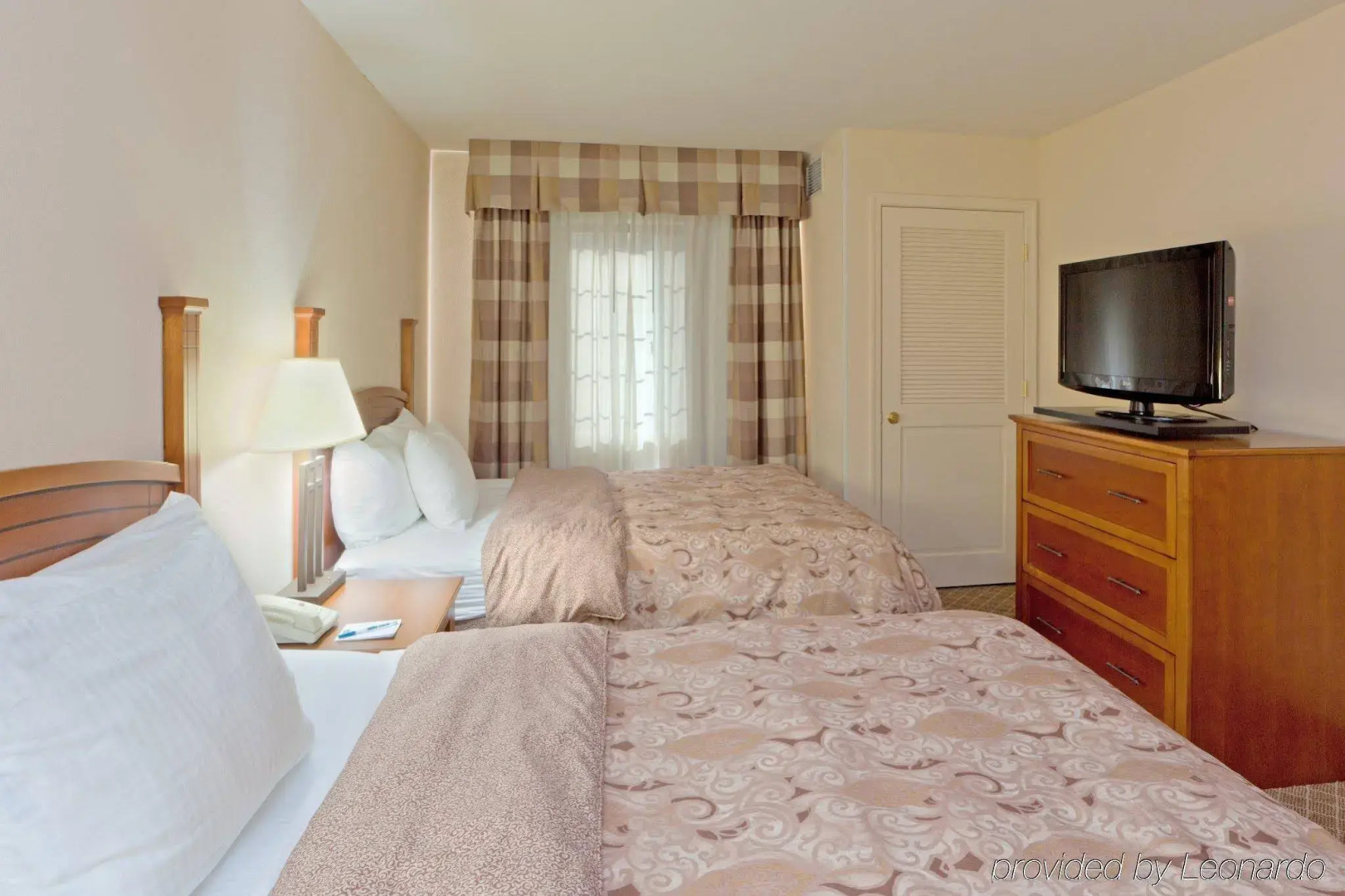 Staybridge Suites Chantilly - Dulles Airport by IHG
