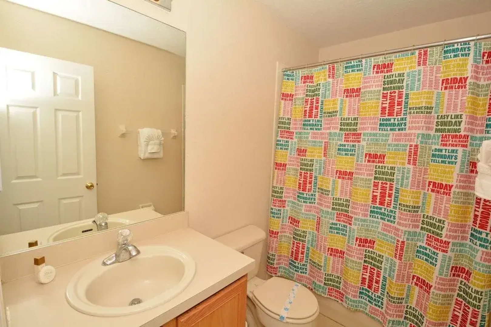 Orlando Sweet Vacation Home 4 Br villa by RedAwning