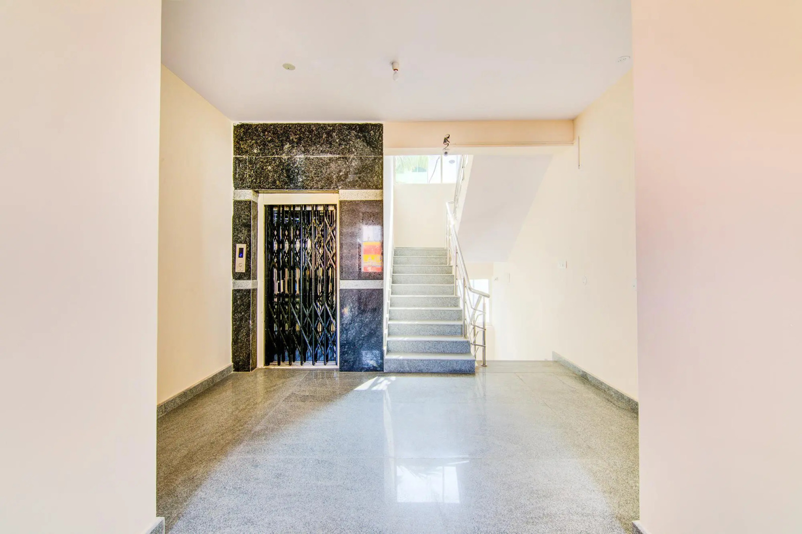 FabHotel Namaha Suites