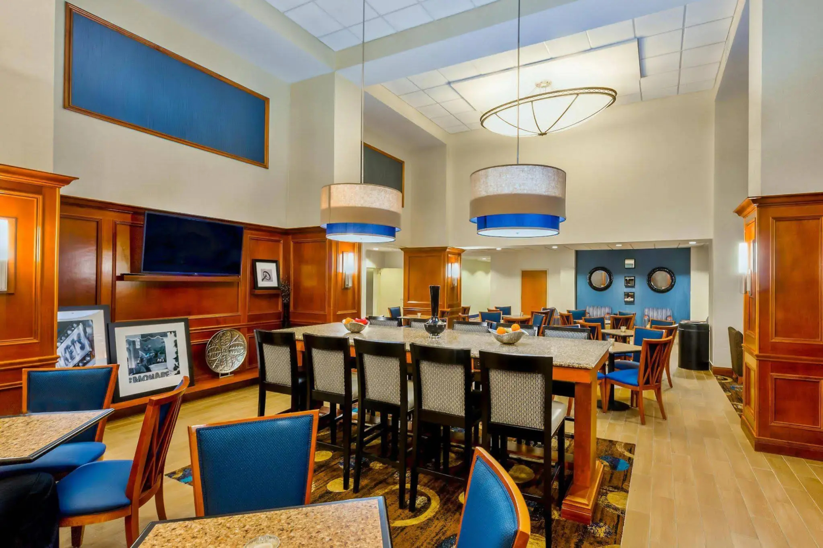 Hampton Inn & Suites ATL-Six Flags