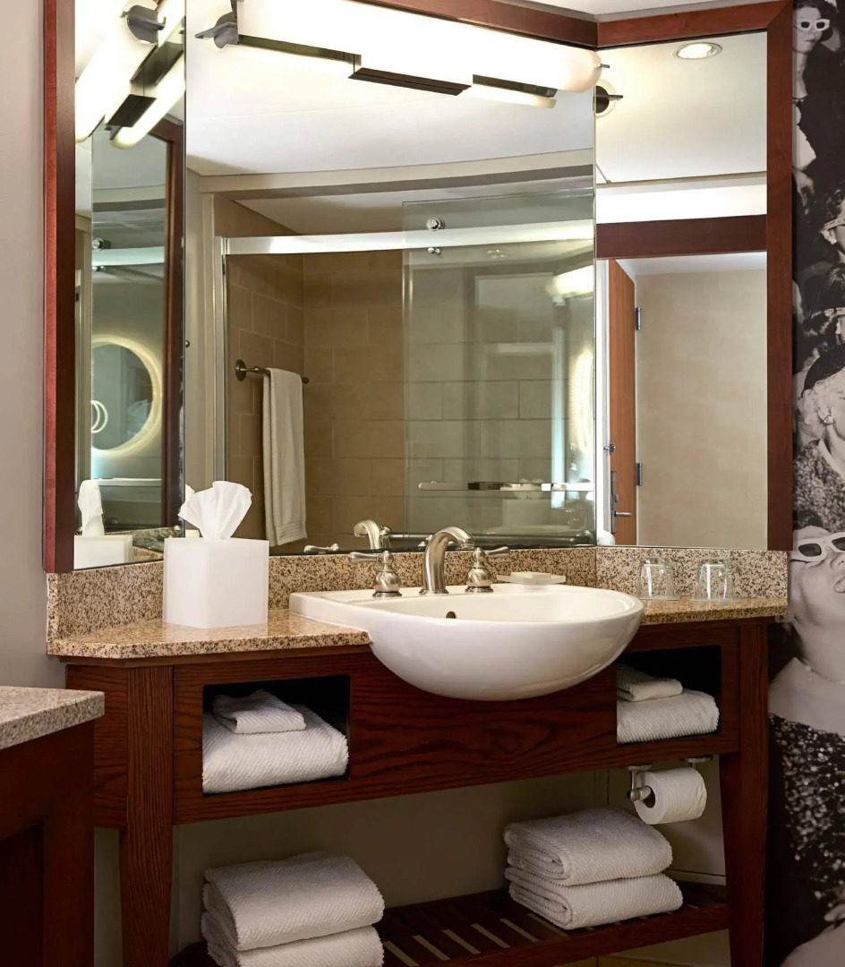 Renaissance Columbus Downtown Hotel