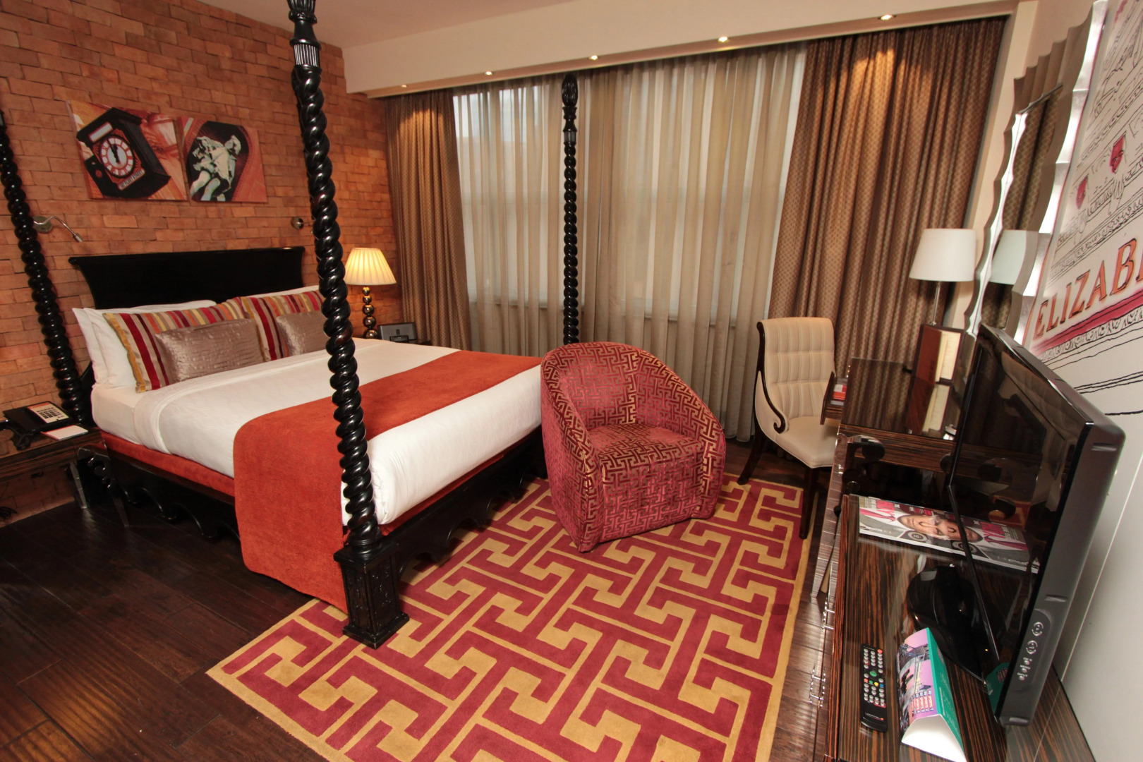 Hotel Indigo London Tower Hill by IHG