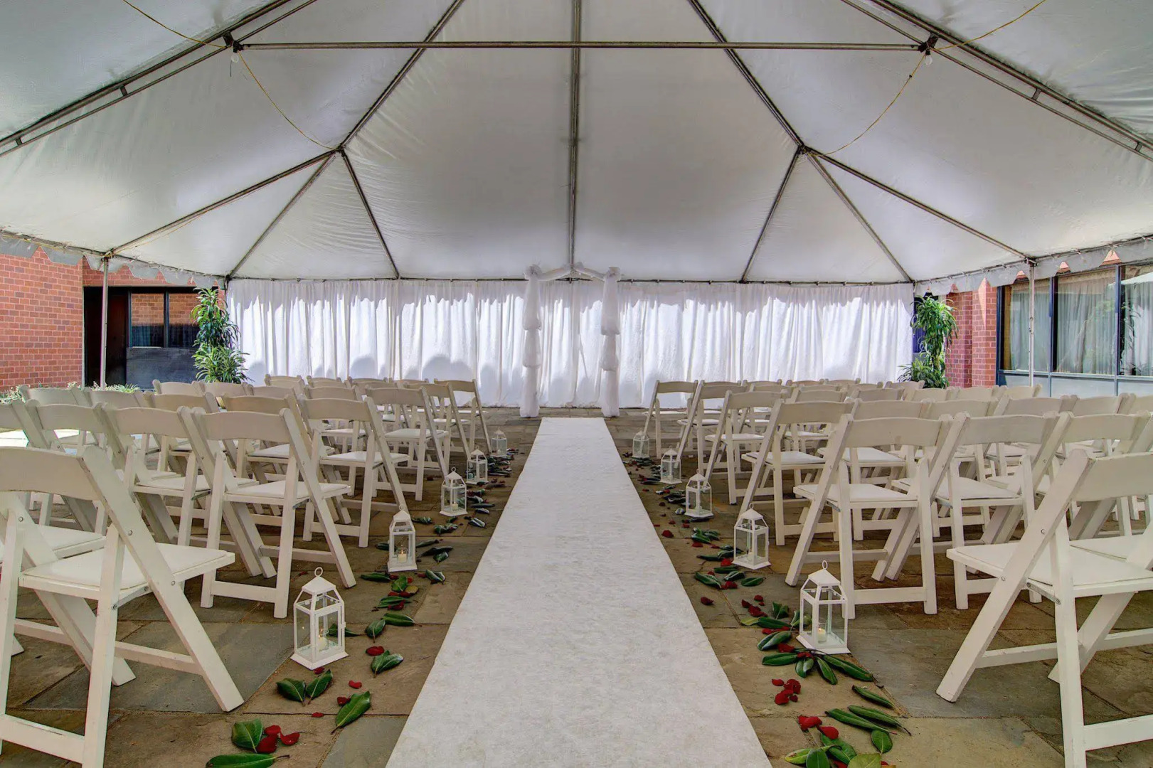 Holiday Inn Washington-Dulles International Airport by IHG