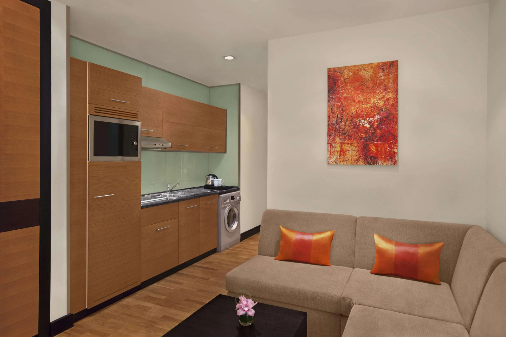 DoubleTree by Hilton Hotel and Residences Dubai Al Barsha