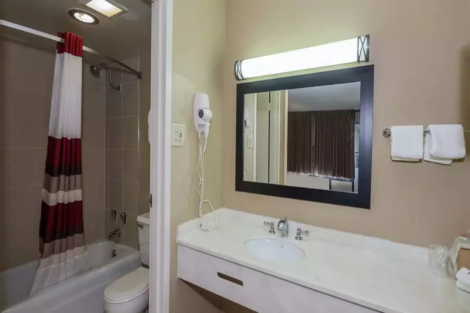 Red Roof Inn Clearfield