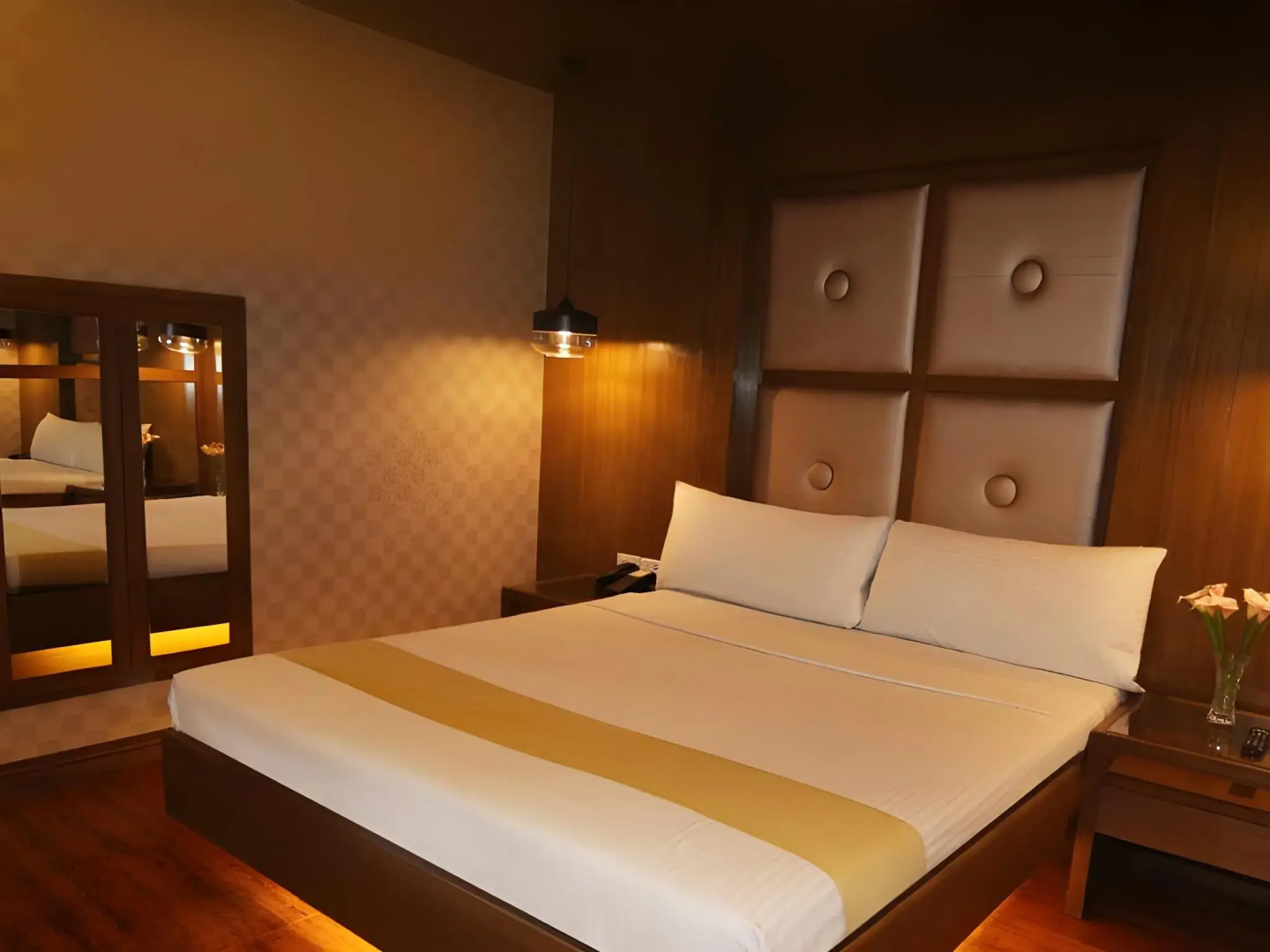 Hotel Ava Cuneta