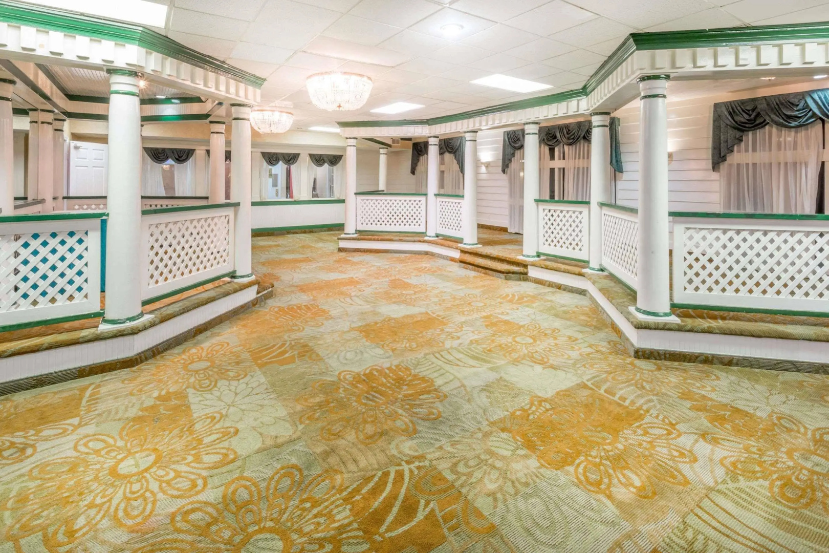 Ramada by Wyndham Roanoke