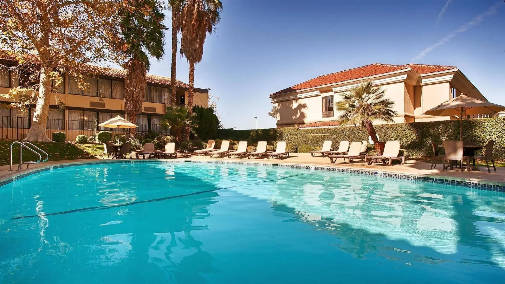 Best Western Valencia Inn